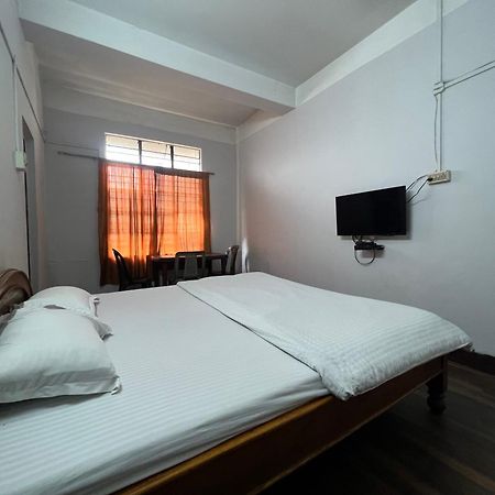 Comfort Stay Residency Guwahati Exteriör bild