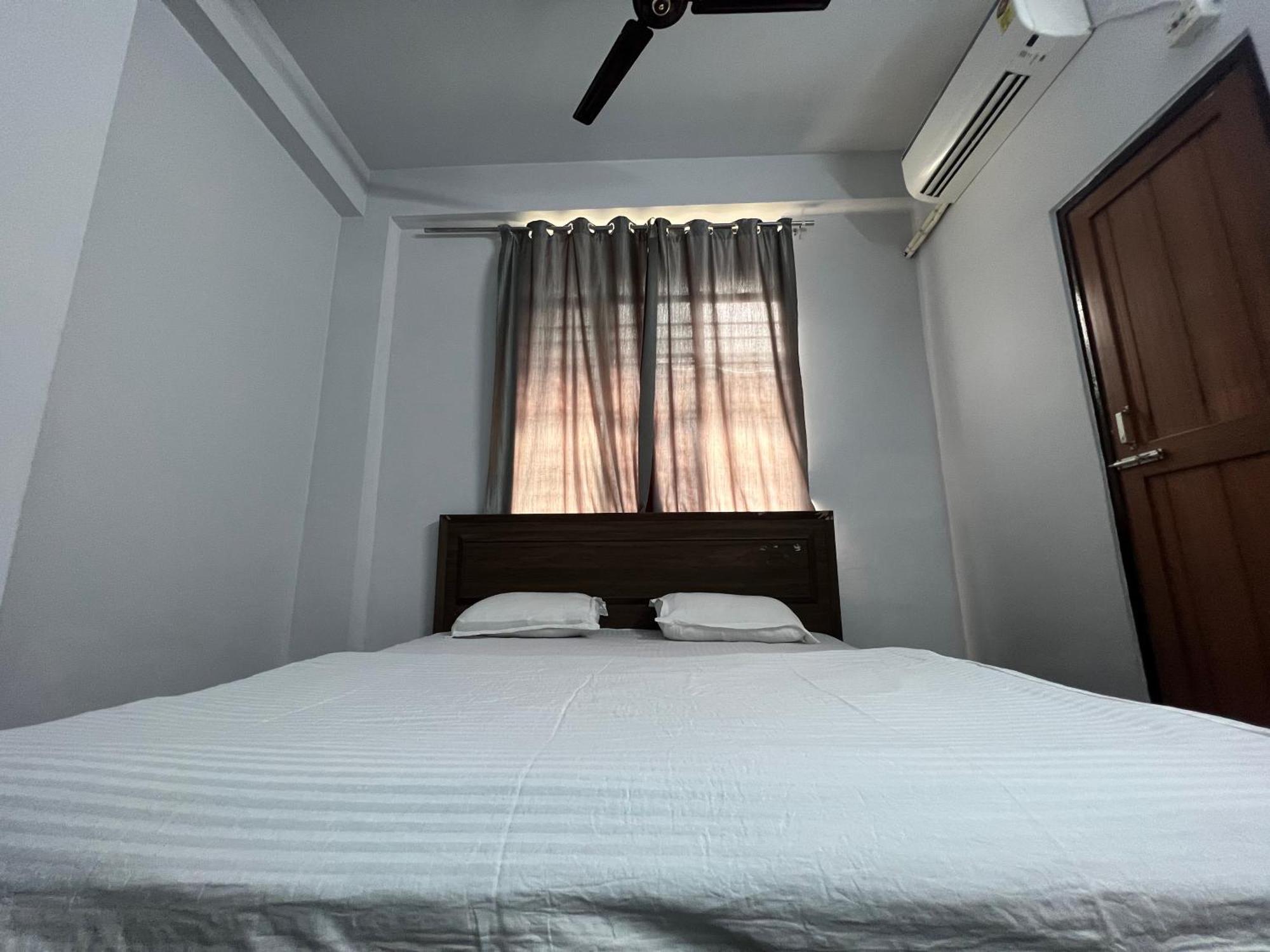 Comfort Stay Residency Guwahati Exteriör bild