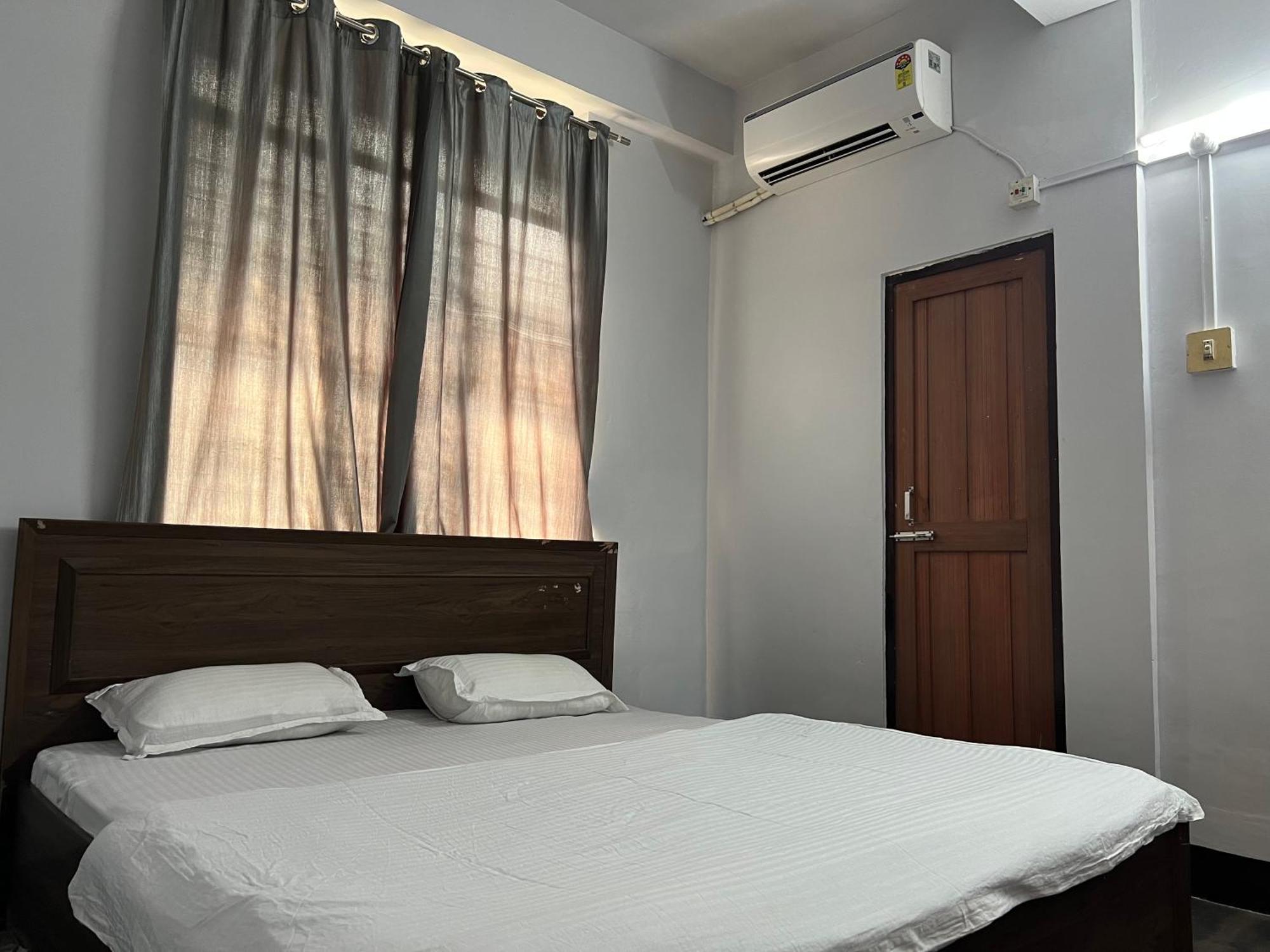 Comfort Stay Residency Guwahati Exteriör bild