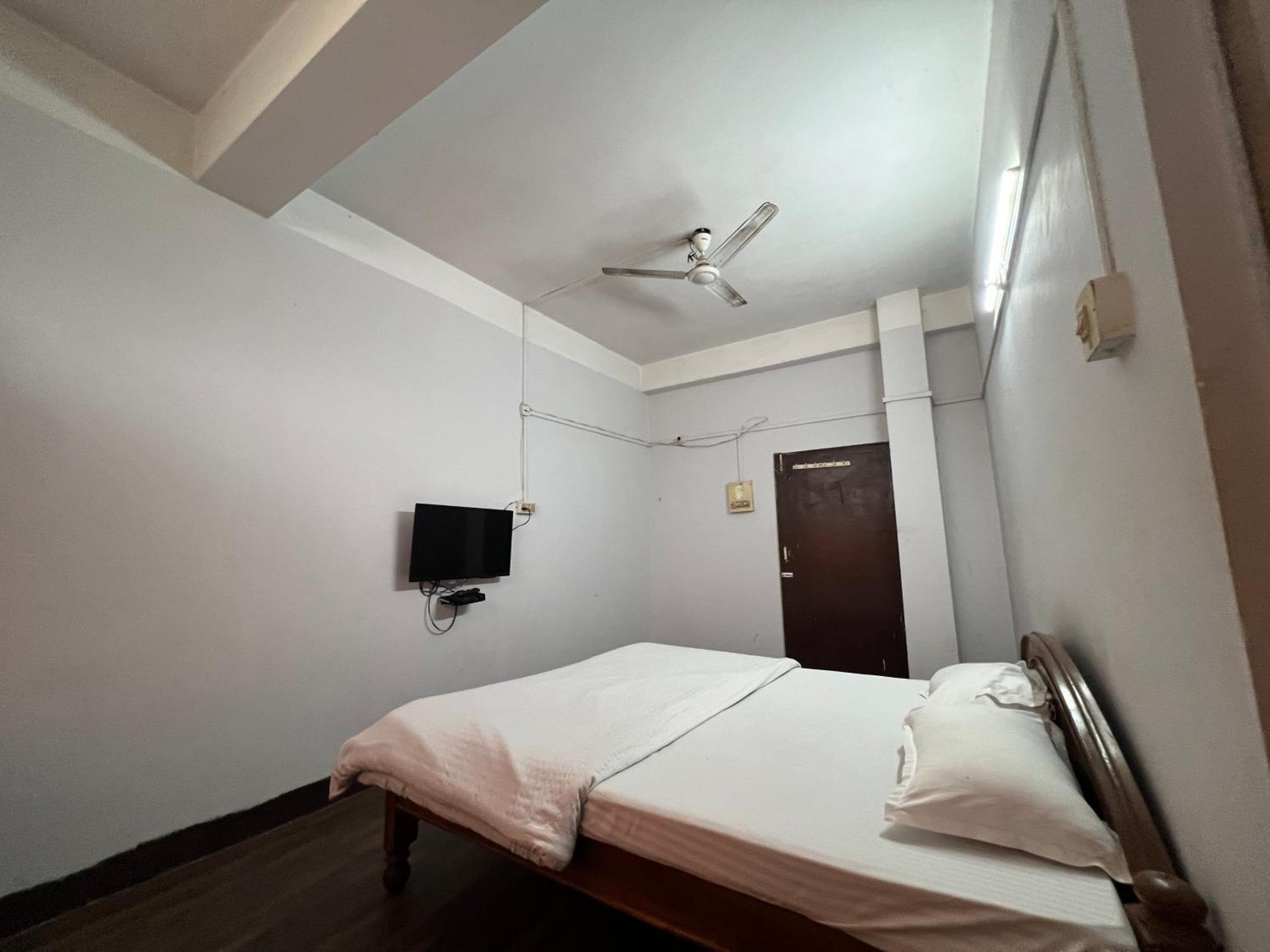 Comfort Stay Residency Guwahati Exteriör bild